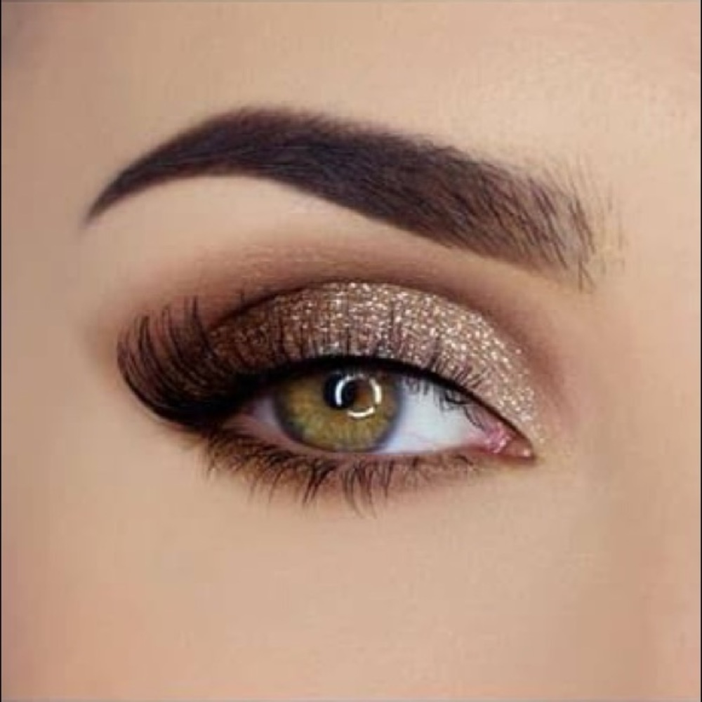 Too Faced Pretty Rich Diamond Eye Shadow Palette - Picture 4 of 9